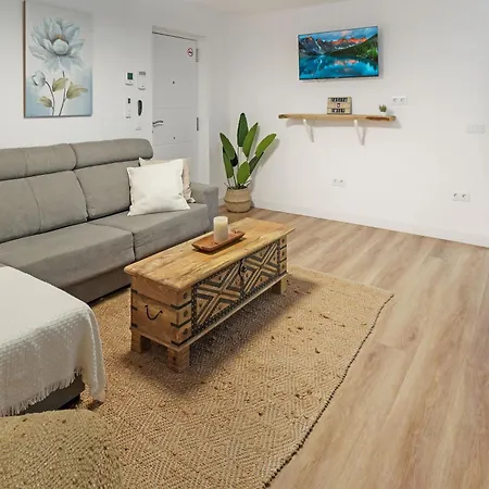 La Casita De Emily - Reformada, Bien Situada Y Con Piscina Amplia * San Miguel de Abona