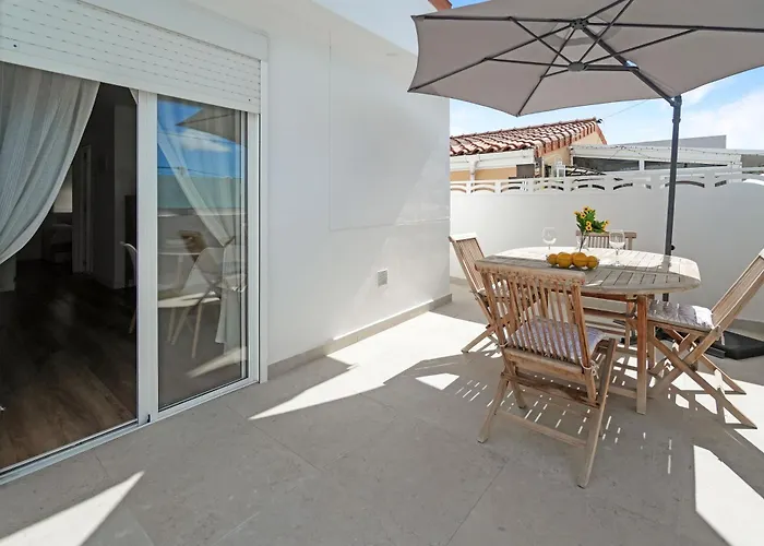 La Casita De Emily - Reformada, Bien Situada Y Con Piscina Amplia San Miguel de Abona