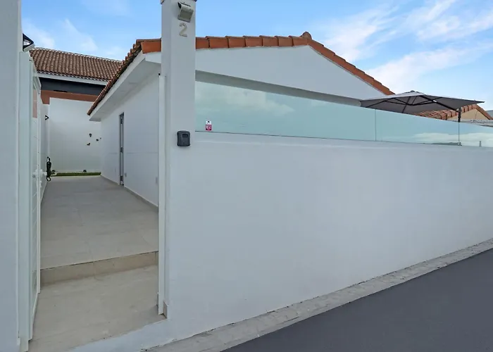 La Casita De Emily - Reformada, Bien Situada Y Con Piscina Amplia Semesterbostad *