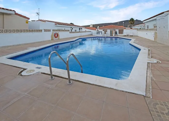 Semesterbostad La Casita De Emily - Reformada, Bien Situada Y Con Piscina Amplia San Miguel de Abona