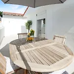 La Casita De Emily - Reformada, Bien Situada Y Con Piscina Amplia Nyaraló *