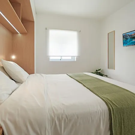 La Casita De Emily - Reformada, Bien Situada Y Con Piscina Amplia 펜션