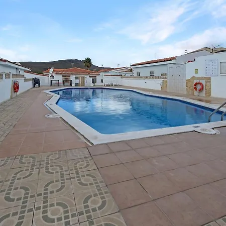 La Casita De Emily - Reformada, Bien Situada Y Con Piscina Amplia * San Miguel de Abona