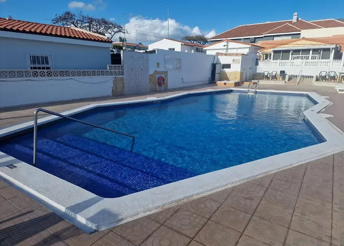 בית נופש La Casita De Emily - Reformada, Bien Situada Y Con Piscina Amplia סן מיגל דה אבונה