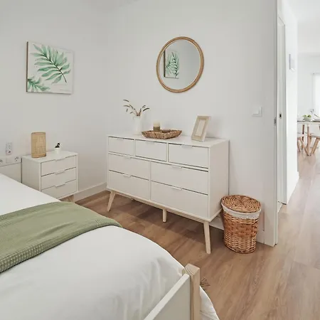 La Casita De Emily - Reformada, Bien Situada Y Con Piscina Amplia بيت للعطل *