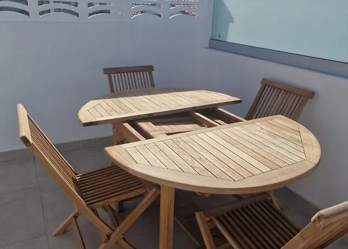 La Casita De Emily - Reformada, Bien Situada Y Con Piscina Amplia Ferienhaus *