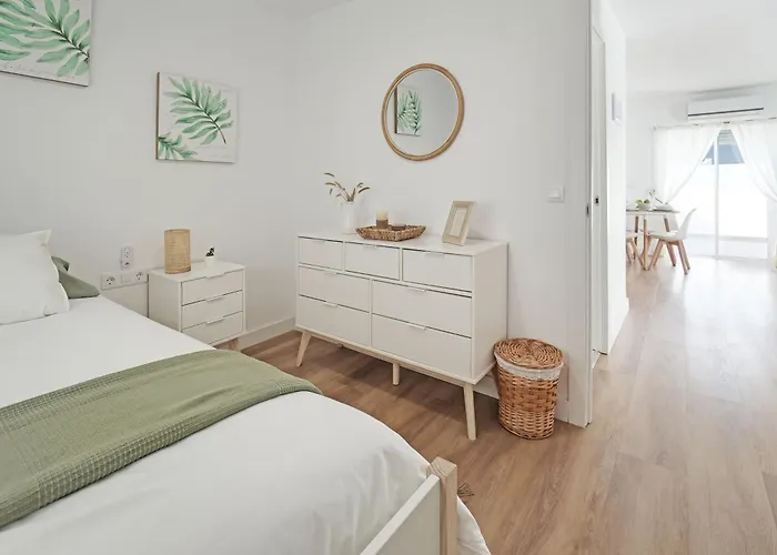 La Casita De Emily - Reformada, Bien Situada Y Con Piscina Amplia Ferienhaus *