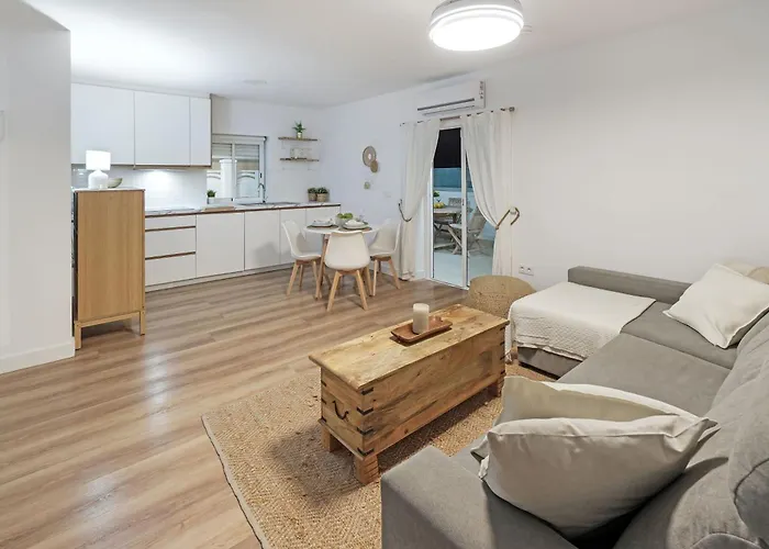 Ferienhaus La Casita De Emily - Reformada, Bien Situada Y Con Piscina Amplia San Miguel de Abona