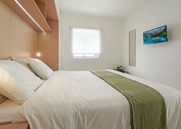 La Casita De Emily - Reformada, Bien Situada Y Con Piscina Amplia بيت للعطل