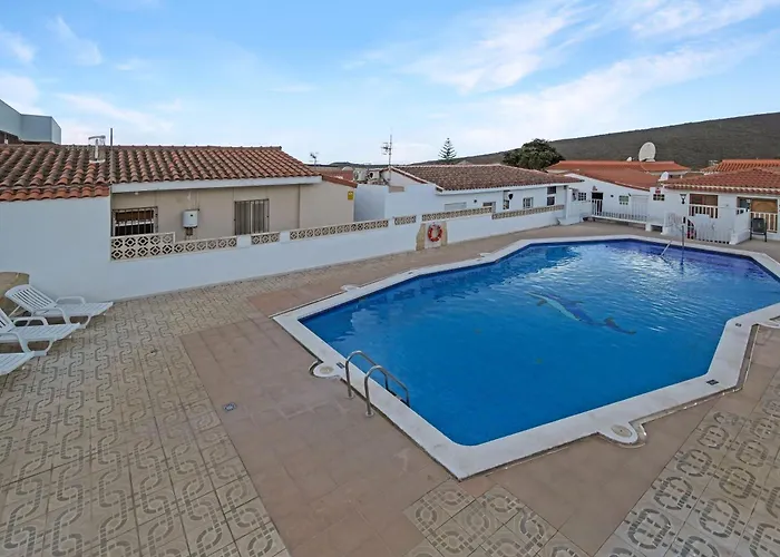 Ferienhaus La Casita De Emily - Reformada, Bien Situada Y Con Piscina Amplia