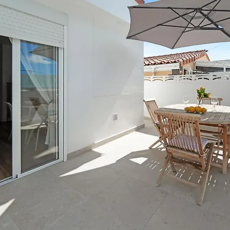 La Casita De Emily - Reformada, Bien Situada Y Con Piscina Amplia Σαν Μιγκέλ ντε Αμπόνα