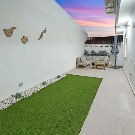 La Casita De Emily - Reformada, Bien Situada Y Con Piscina Amplia San Miguel de Abona